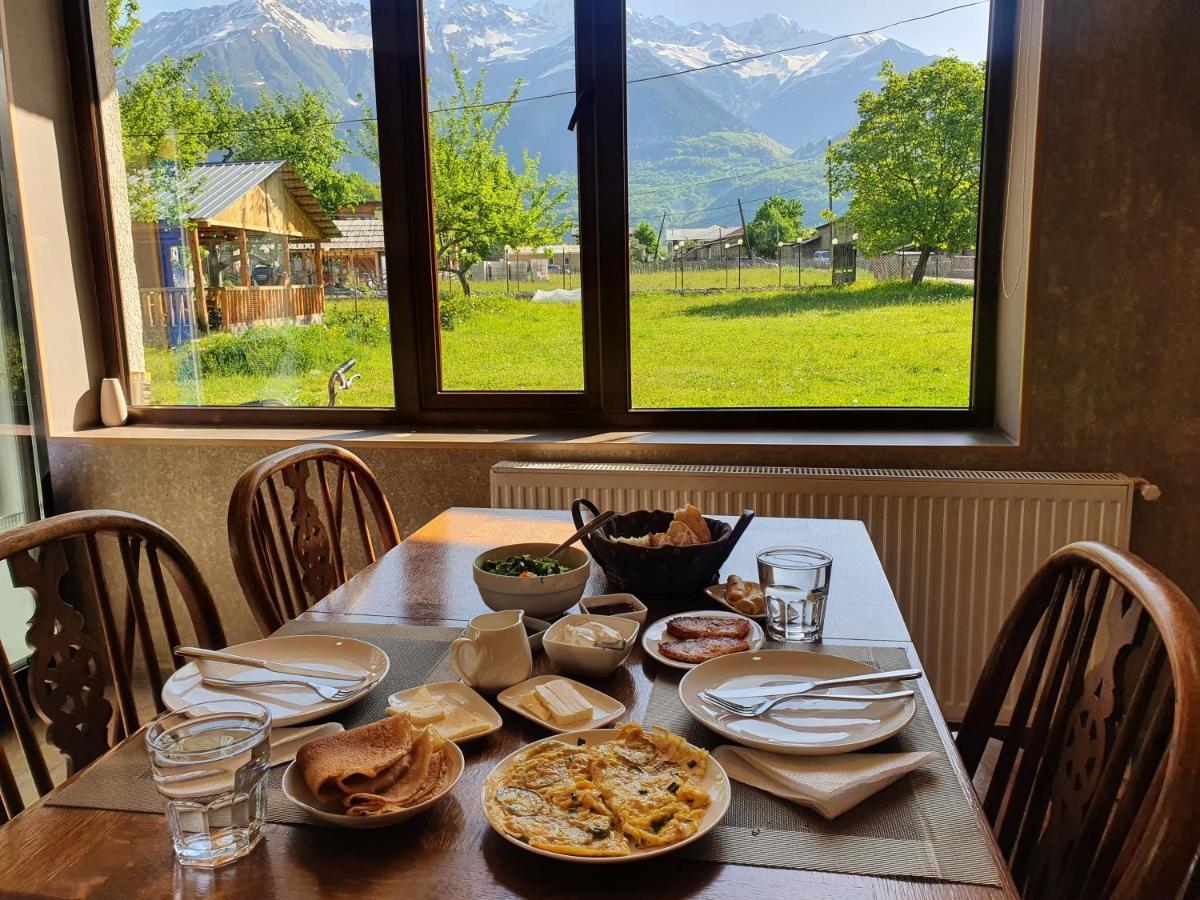 Mountain Star In Mestia Hotel Eksteriør billede